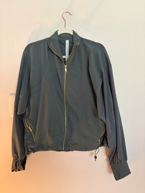 Women’s lululemon Green Zip-Front Jacket with Gold zipper